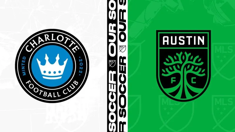 Cầu thủ Austin FC nỗ lực giữ bóng trước sự áp đảo từ Charlotte FC Cầu thủ Austin FC nỗ lực giữ bóng trước sự áp đảo từ Charlotte FC